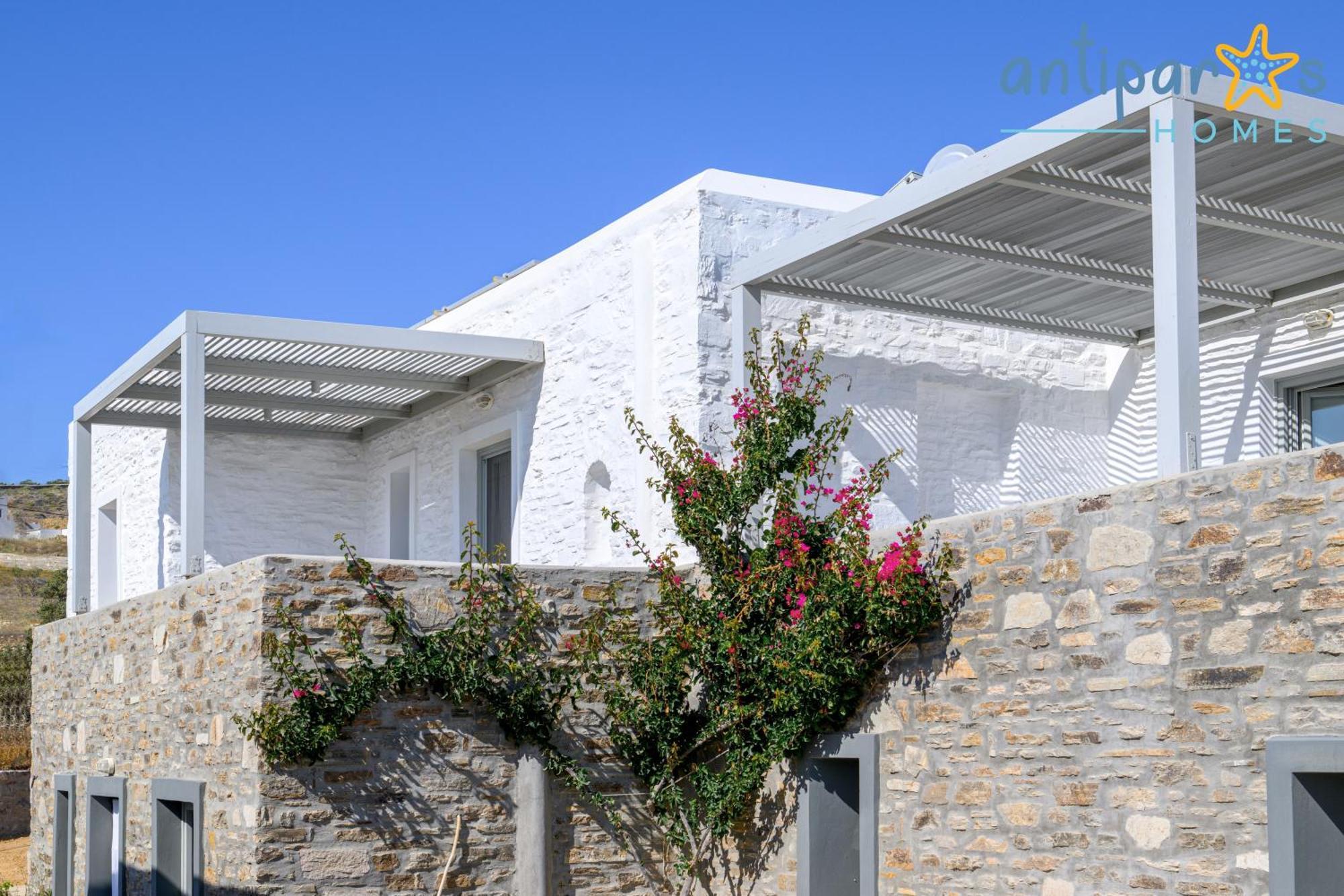 Antiparos Homes Exterior photo